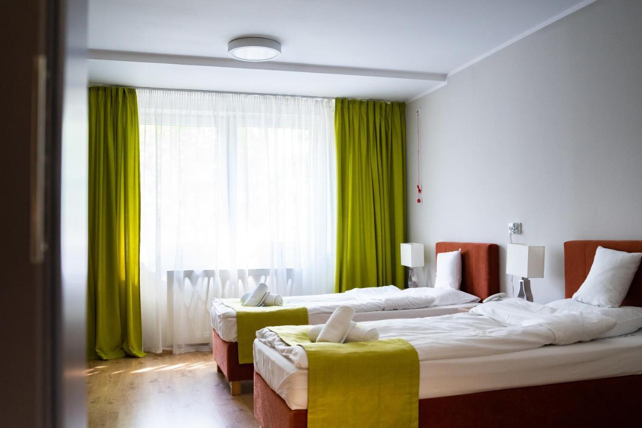 Centrum Rehabilitacji Spolecznej I Zawodowej Zaz Sloneczne Wzgorze Tarnów Εξωτερικό φωτογραφία
