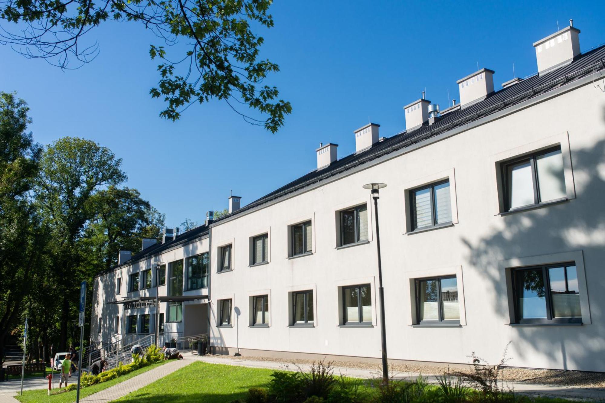 Centrum Rehabilitacji Spolecznej I Zawodowej Zaz Sloneczne Wzgorze Tarnów Εξωτερικό φωτογραφία