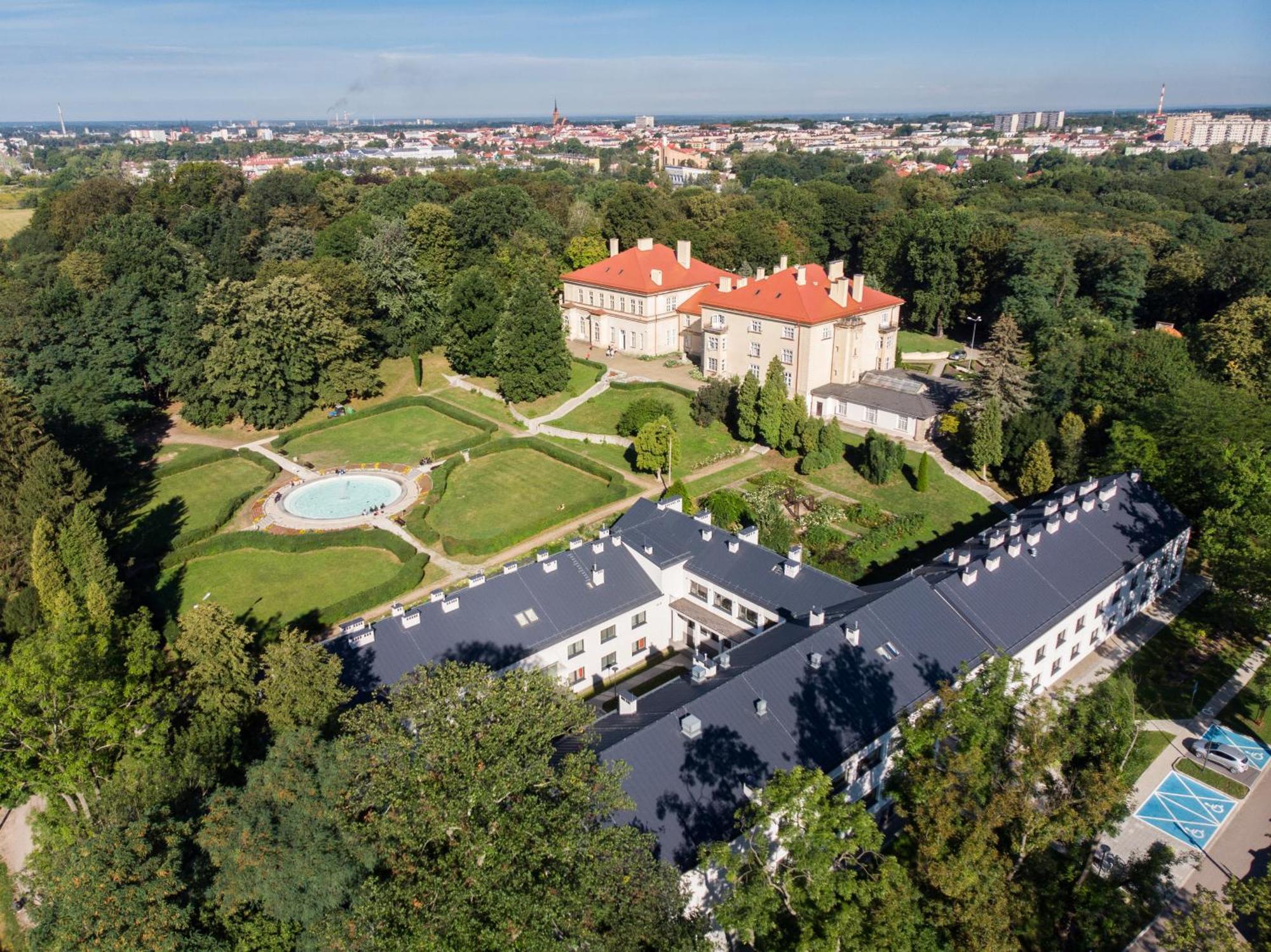Centrum Rehabilitacji Spolecznej I Zawodowej Zaz Sloneczne Wzgorze Tarnów Εξωτερικό φωτογραφία