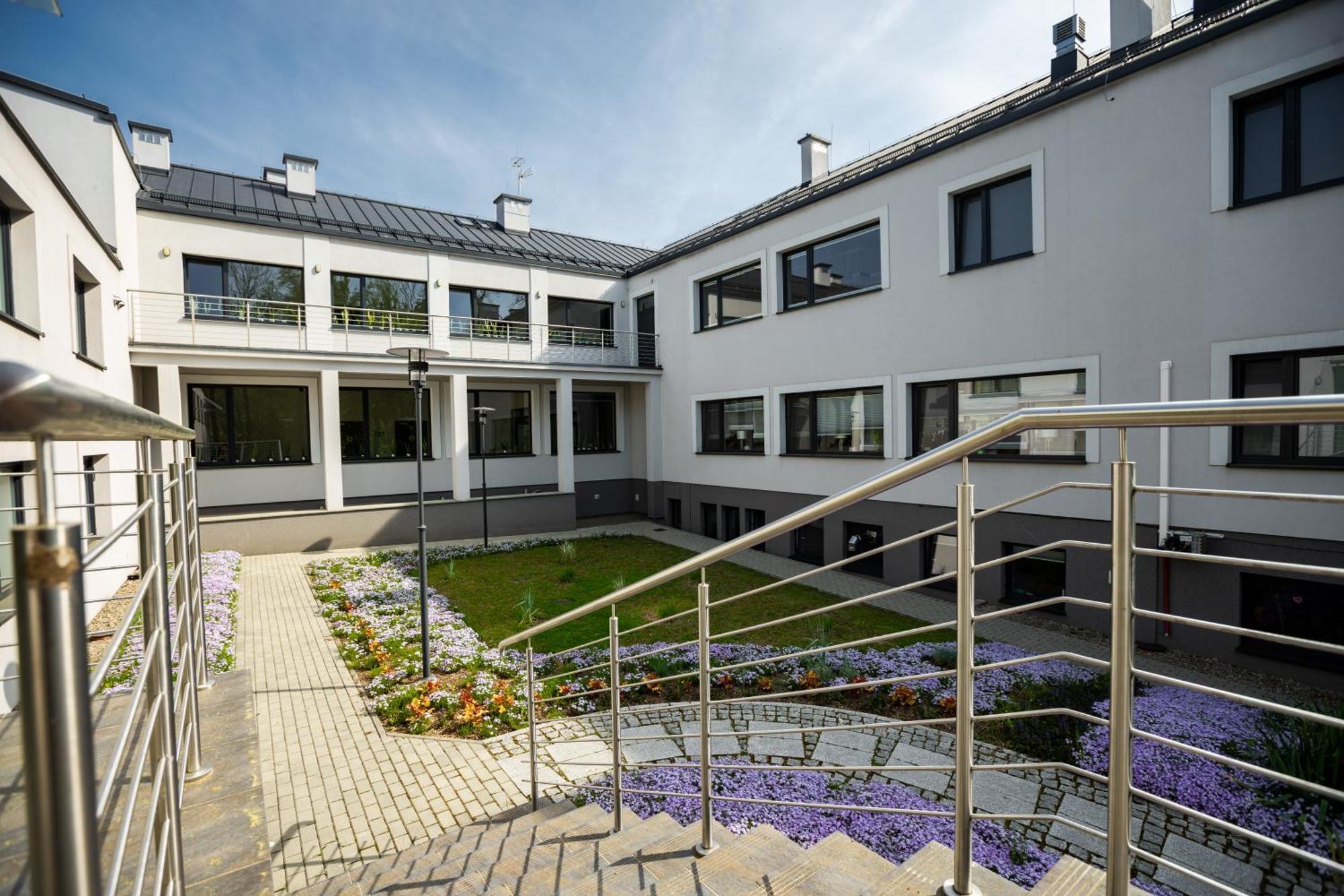 Centrum Rehabilitacji Spolecznej I Zawodowej Zaz Sloneczne Wzgorze Tarnów Εξωτερικό φωτογραφία
